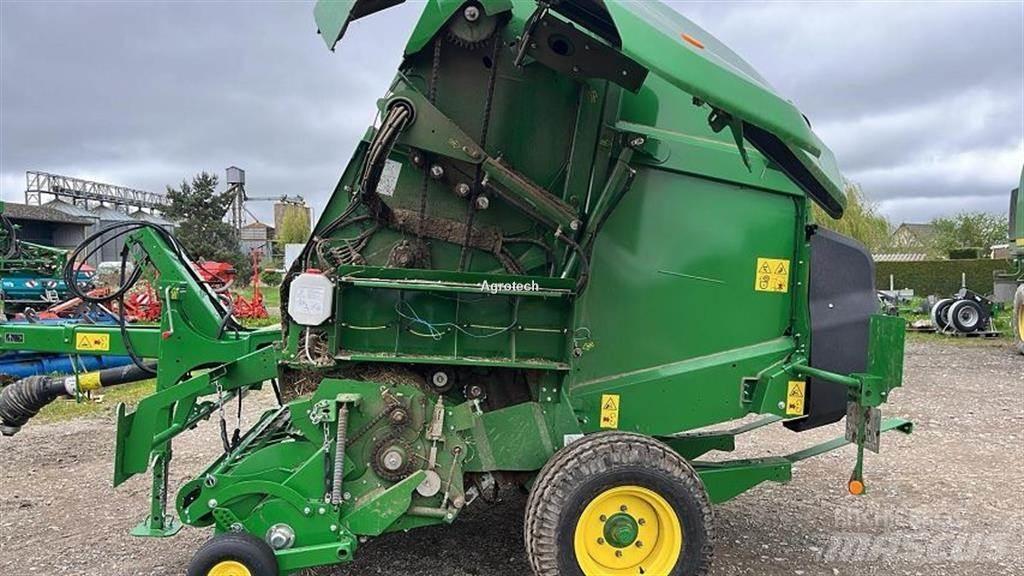 John Deere V461M محزمات مستديرة