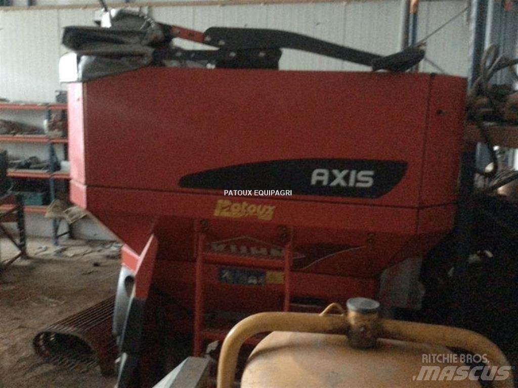 Kuhn AXIS50.1W معدات فرد المواد المعدنية