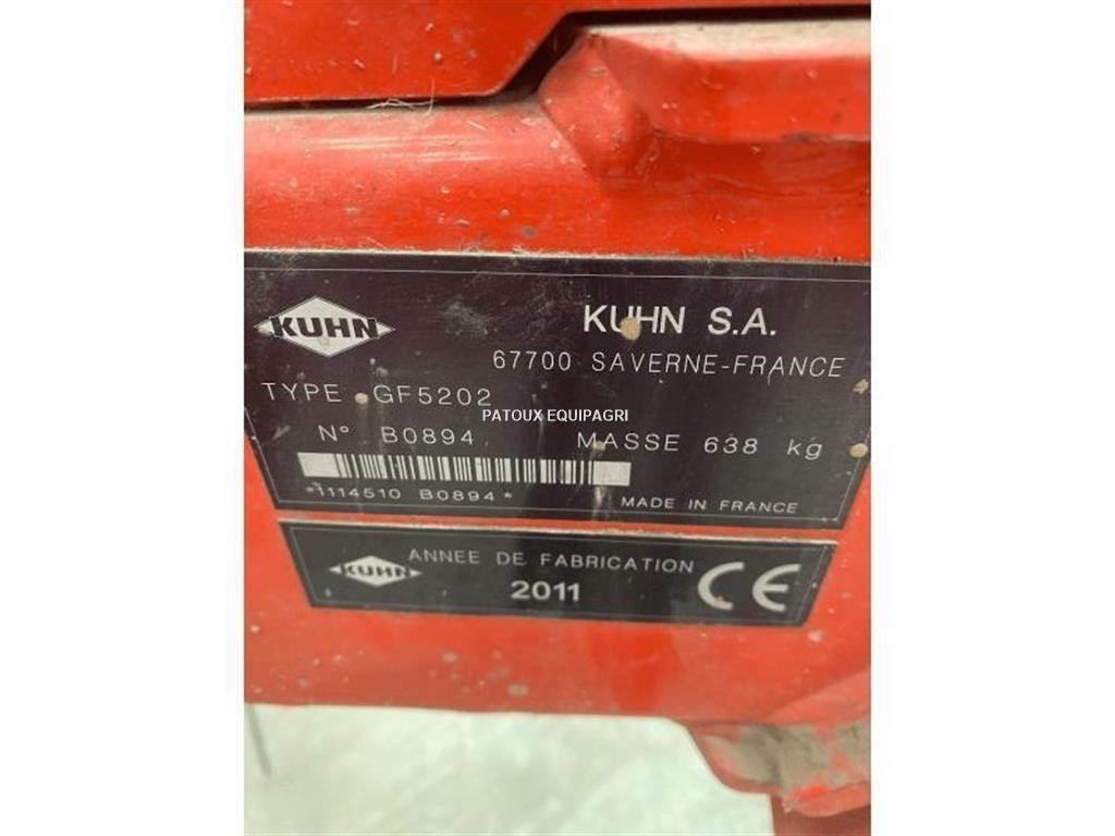 Kuhn GF5202 مكابس وميبسات التبن