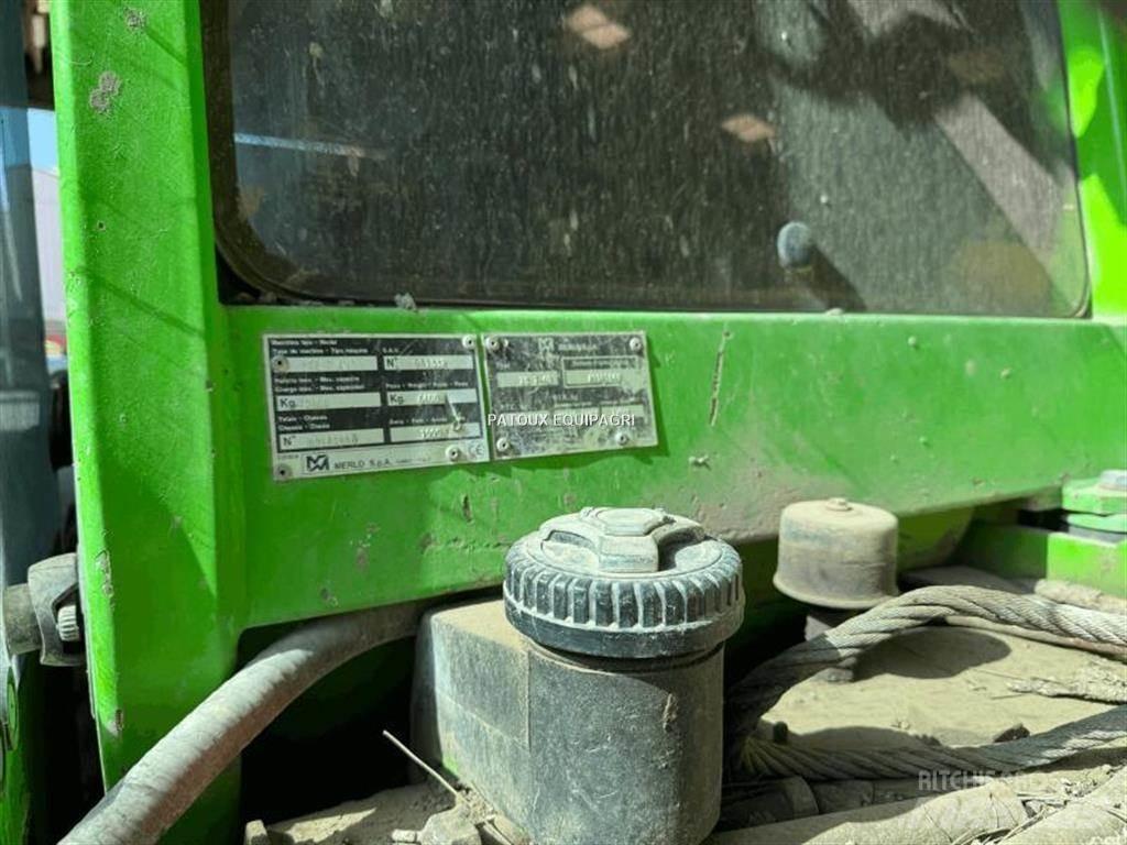 Merlo P28.7 EVT معدات مناولة لأغراض الزراعة