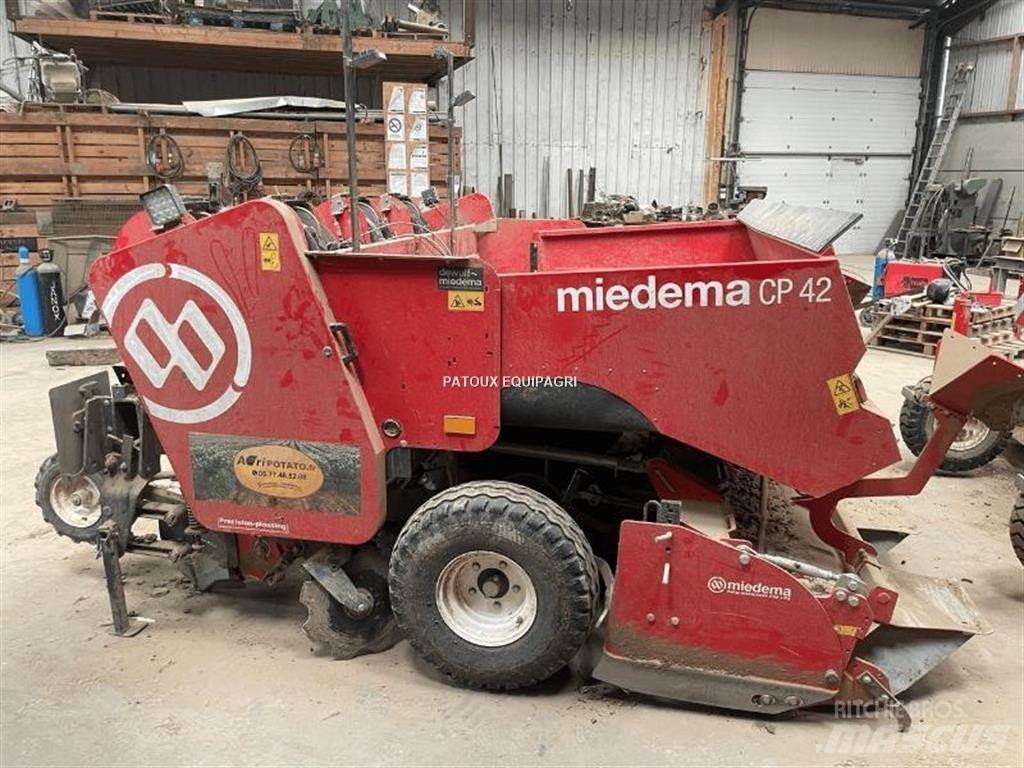 Miedema CP42 معدات زراعة البطاطس