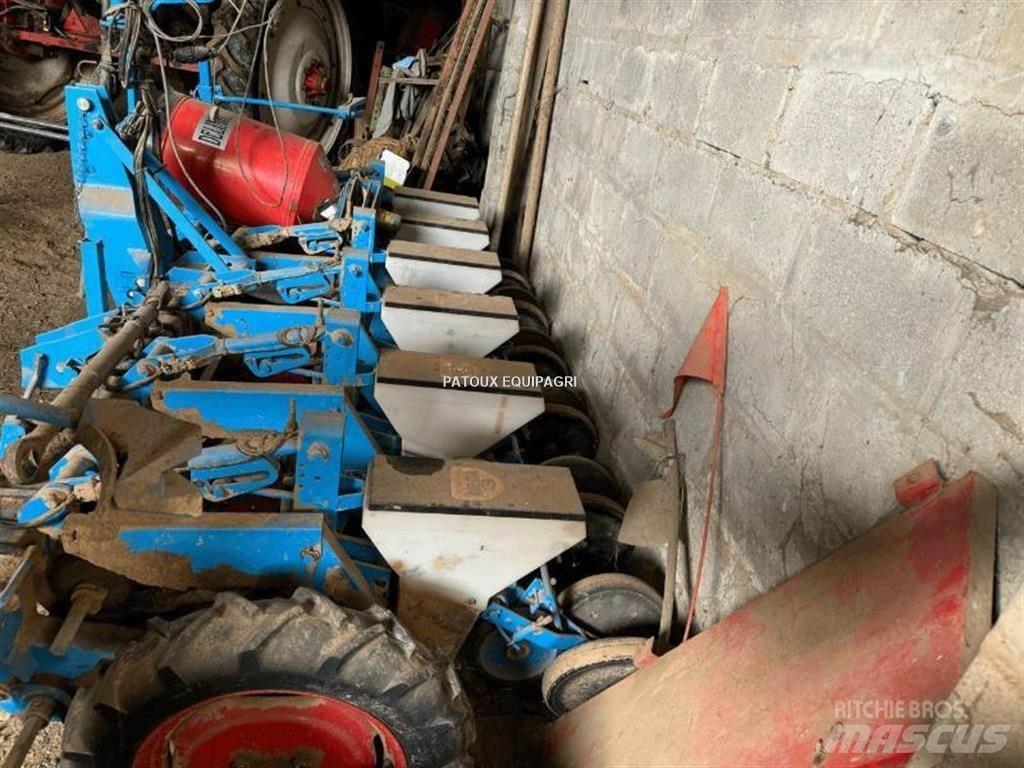 Monosem MECA V3 مثاقيب