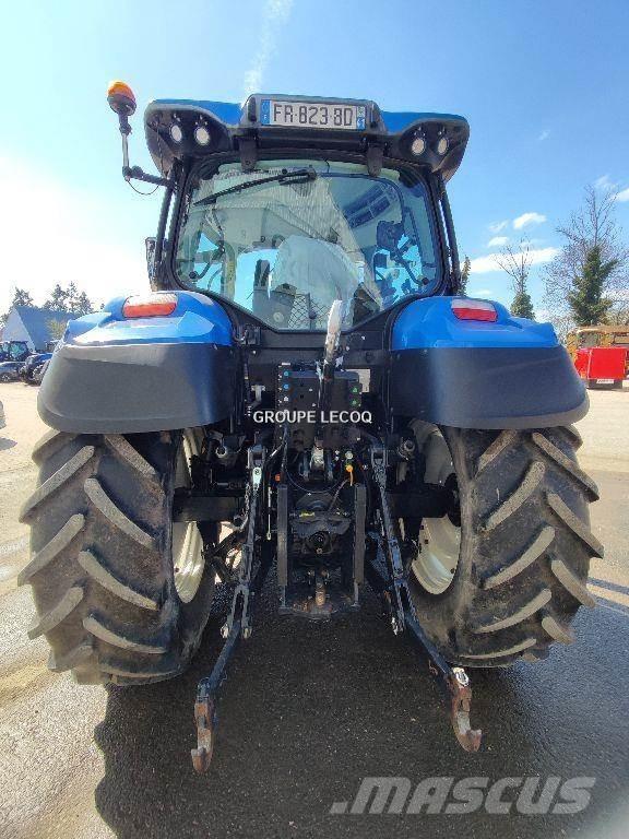 New Holland T5.110 الجرارات