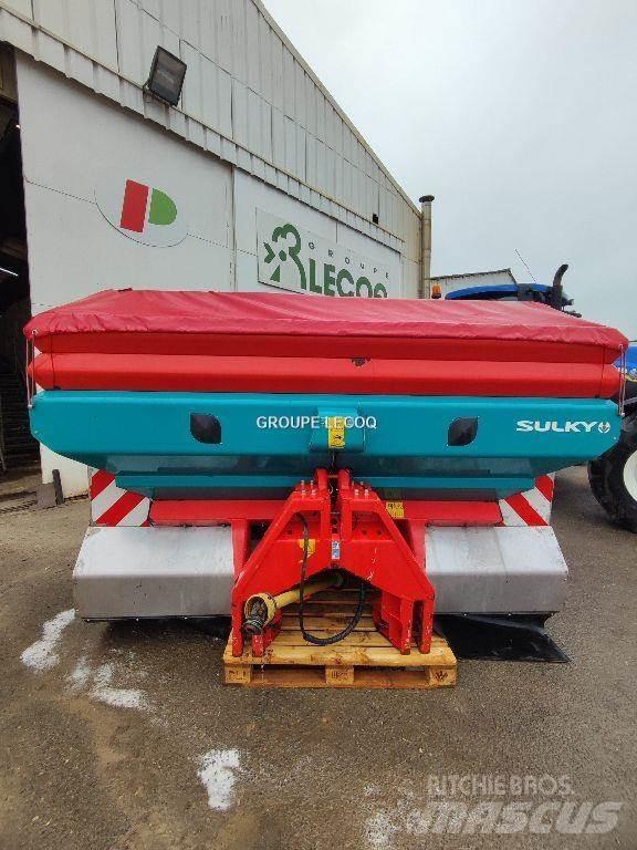 Sulky X 50 ECONOV معدات فرد المواد المعدنية