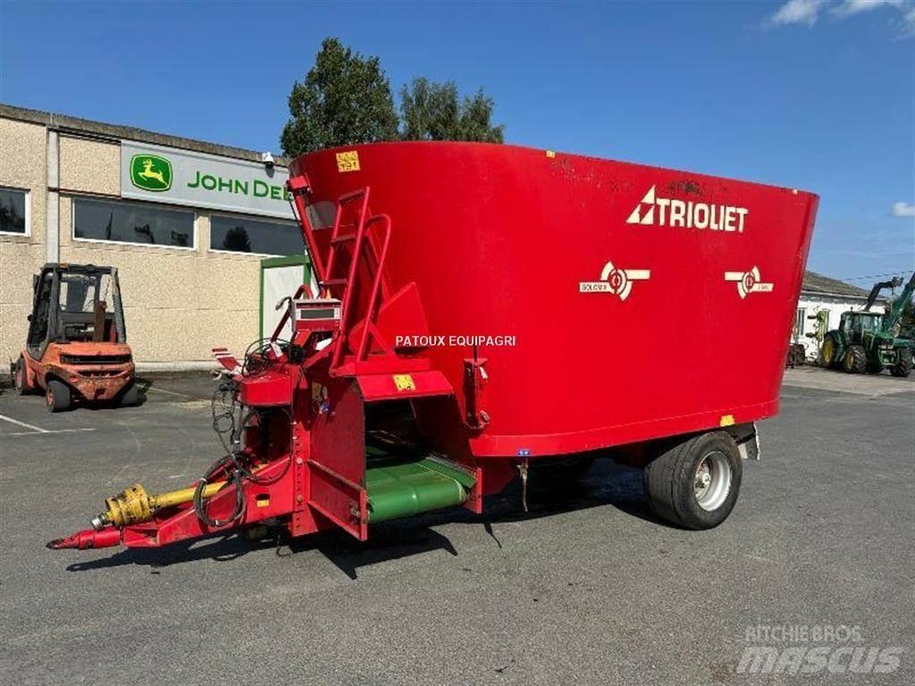 Trioliet 2-2000 ملقمات خلاط