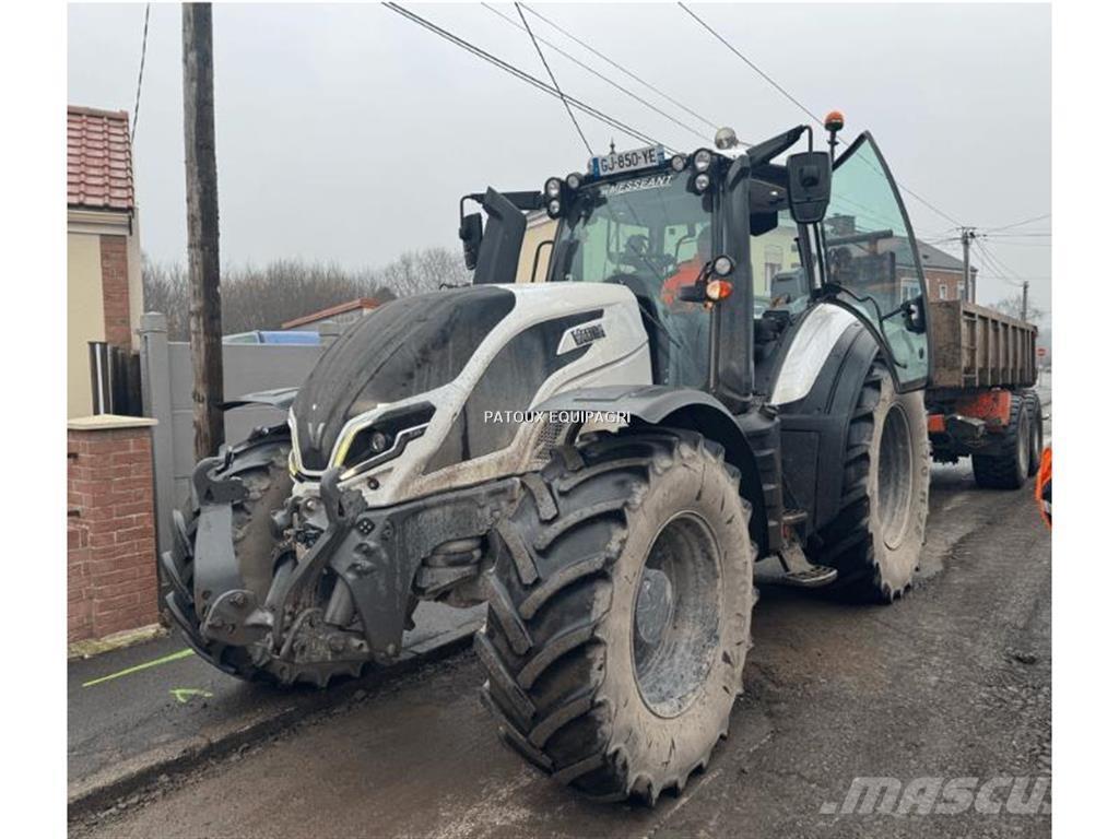 Valtra T175 EA الجرارات