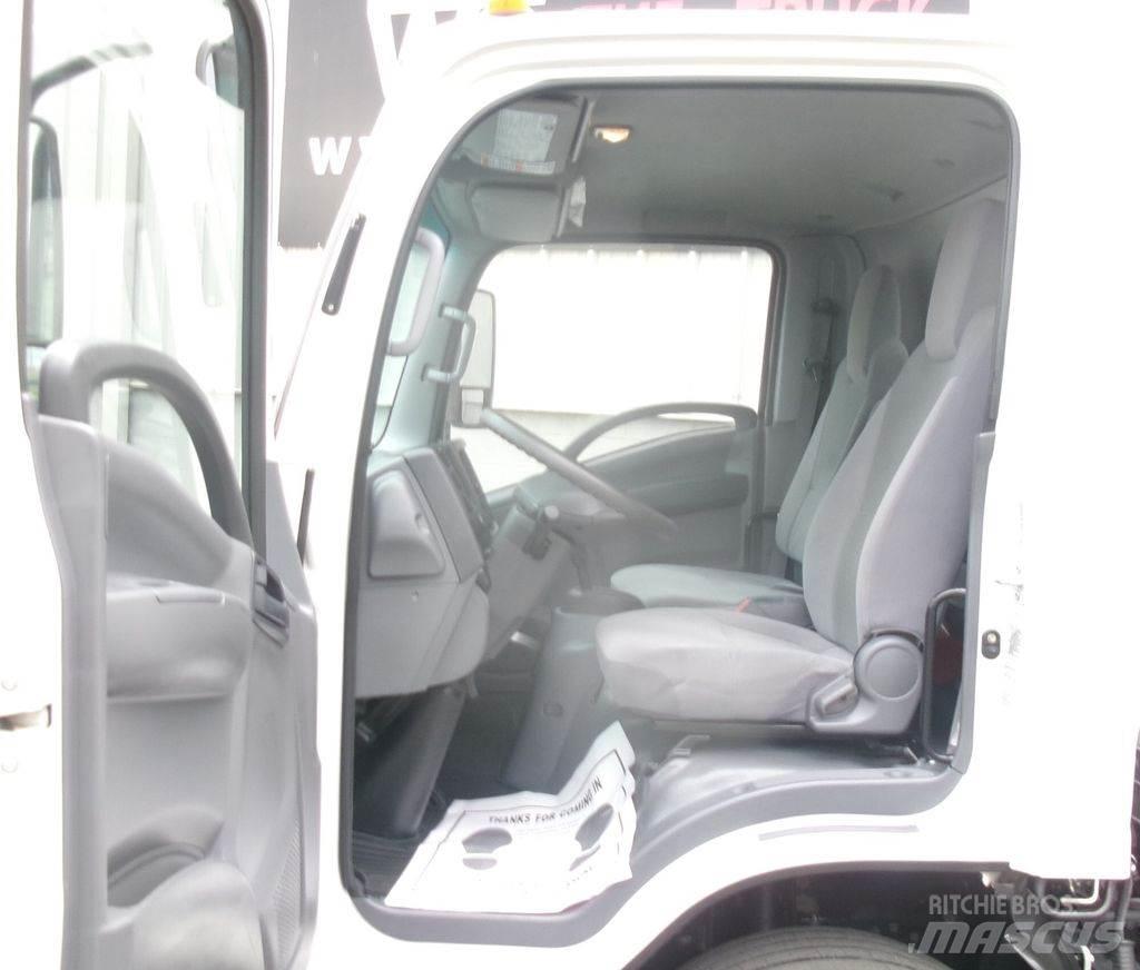 Isuzu MPR XD شاحنات ذات هيكل صندوقي