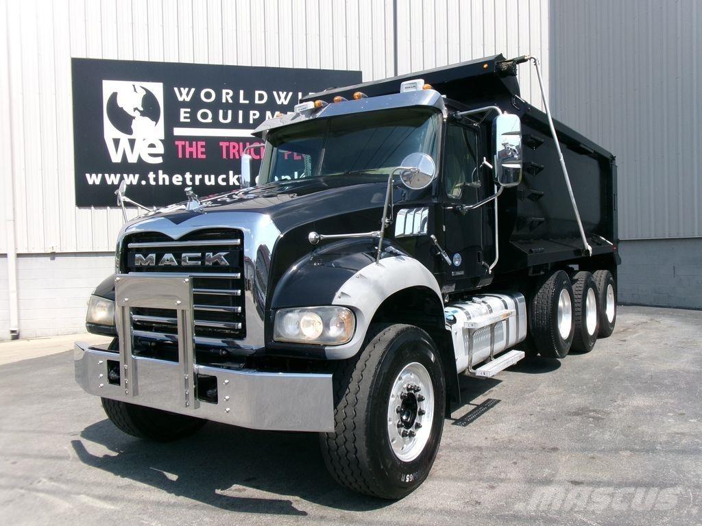 Mack GR64F شاحنات قلابة