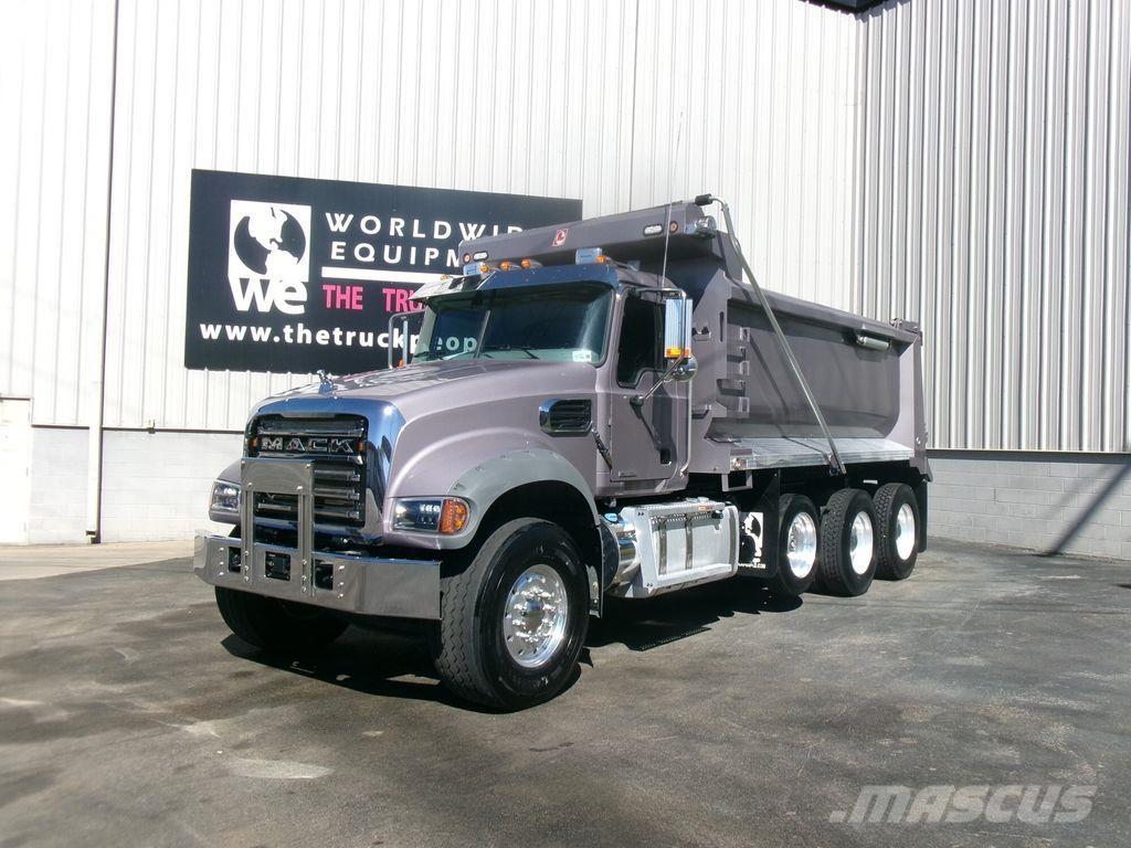Mack GR64FR شاحنات قلابة