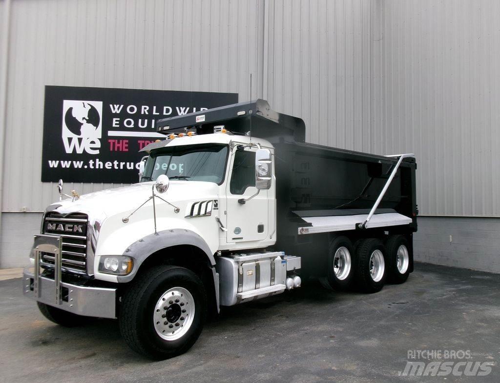 Mack GU713 شاحنات قلابة