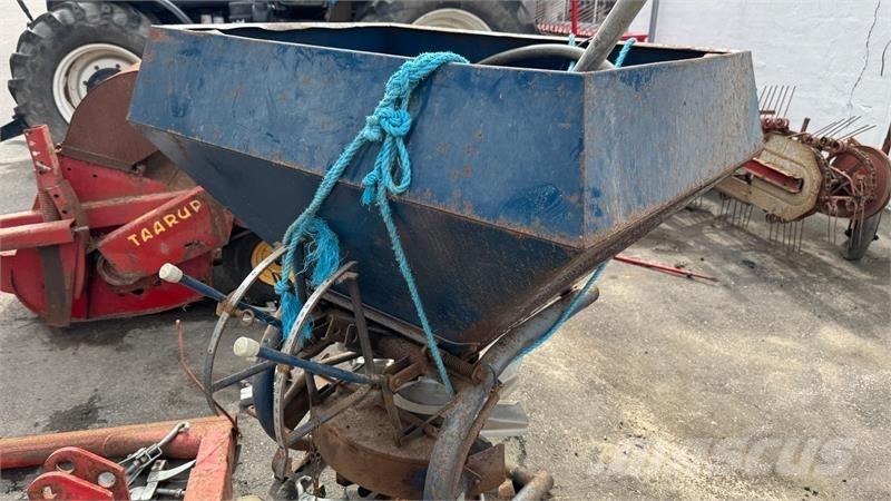 Bogballe B700 معدات توزيع السماد العضوي