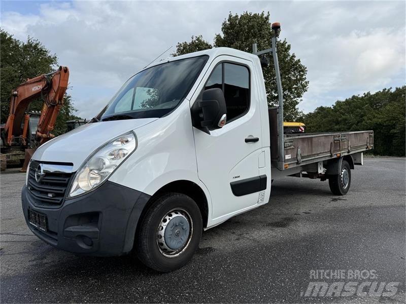 Opel Movano شاحنات مسطحة/مفصلية الجوانب