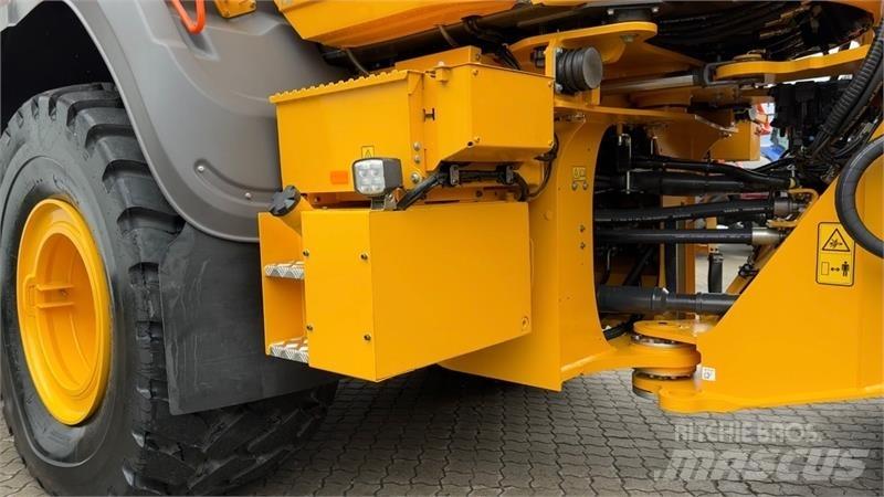 Volvo L 110 H لوادر بعجل