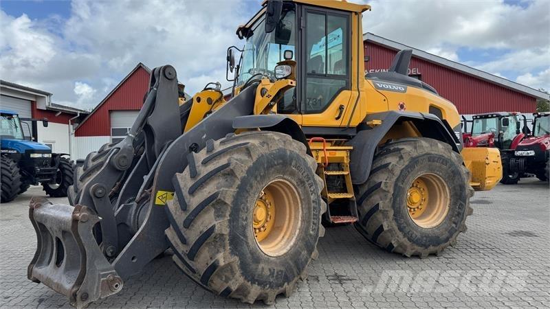 Volvo L 90 H لوادر بعجل