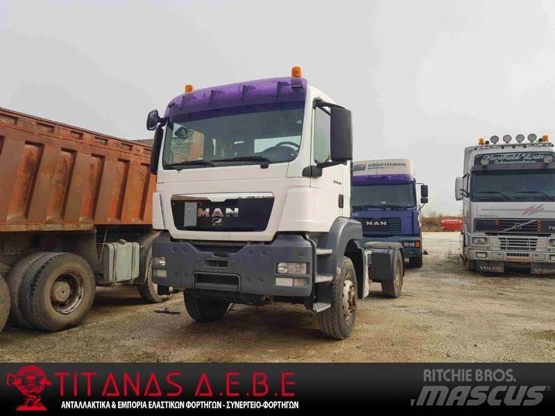 MAN 09 TGS 18.400 4X4 وحدات الجر