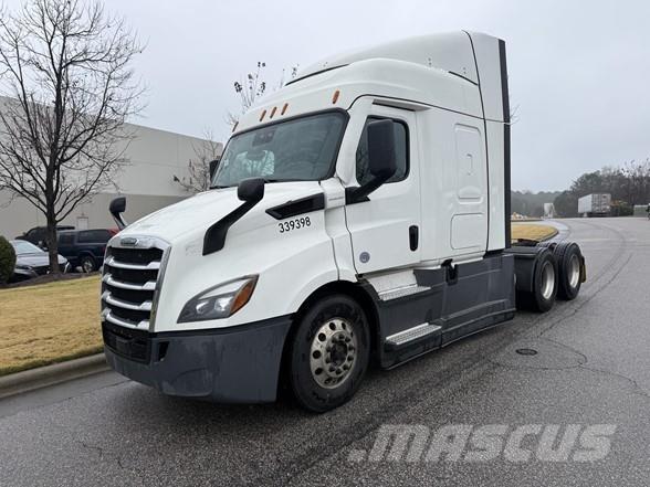 Freightliner CASCADIA 116 وحدات الجر