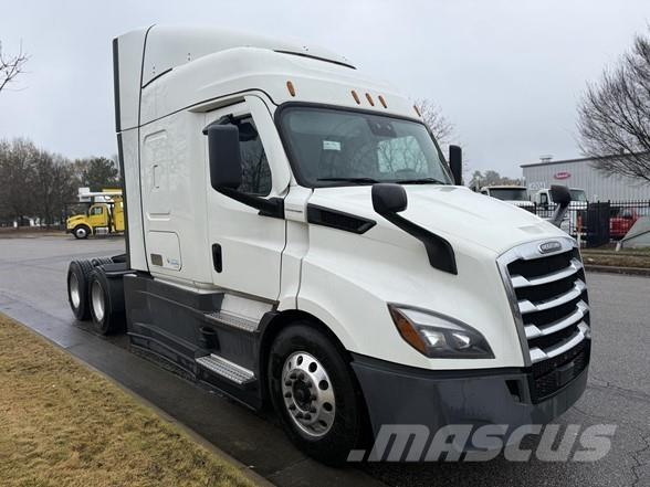 Freightliner CASCADIA 116 وحدات الجر