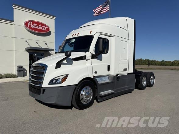 Freightliner CASCADIA 116 وحدات الجر