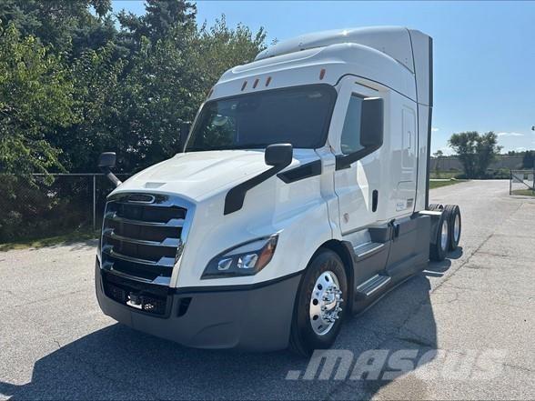 Freightliner CASCADIA 116 وحدات الجر
