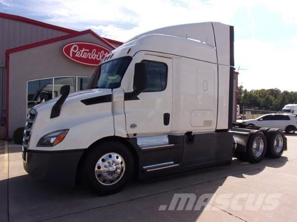 Freightliner CASCADIA 116 وحدات الجر
