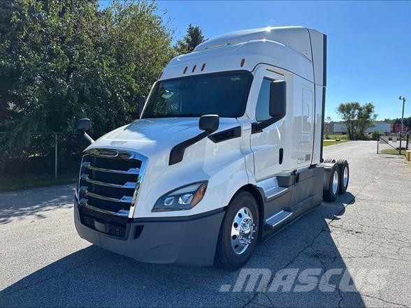 Freightliner CASCADIA 116 وحدات الجر