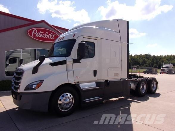 Freightliner CASCADIA 116 وحدات الجر