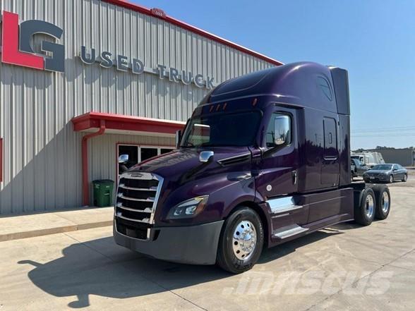 Freightliner CASCADIA 126 وحدات الجر