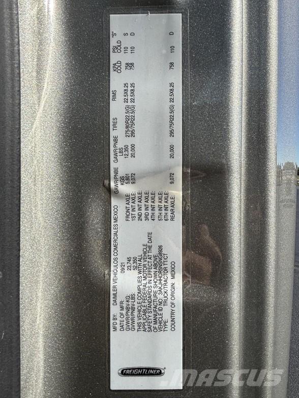 Freightliner CASCADIA 126 وحدات الجر