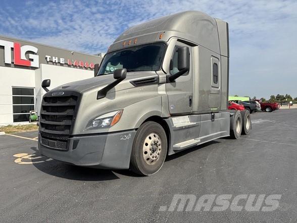 Freightliner CASCADIA 126 وحدات الجر