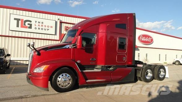 Kenworth T680 وحدات الجر
