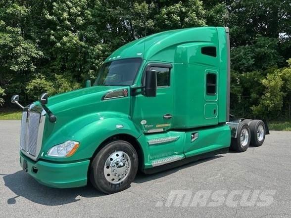 Kenworth T680 وحدات الجر
