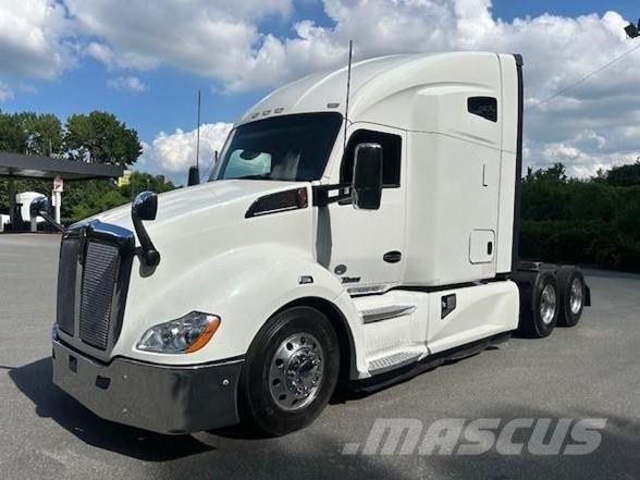 Kenworth T680 وحدات الجر