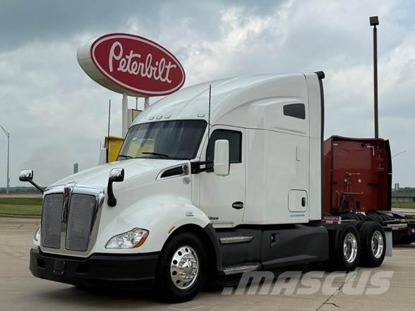 Kenworth T680 وحدات الجر