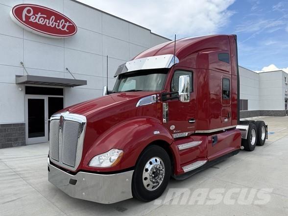 Kenworth T680 وحدات الجر