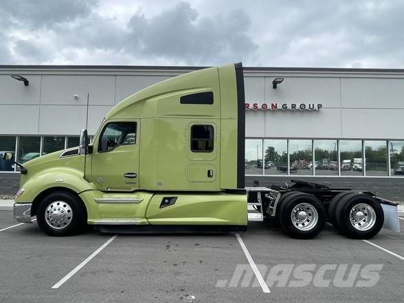 Kenworth T680 وحدات الجر
