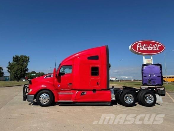 Kenworth T680 وحدات الجر