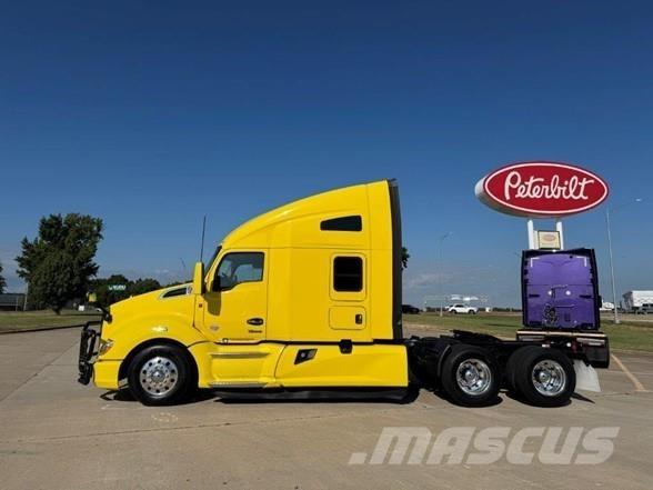Kenworth T680 وحدات الجر