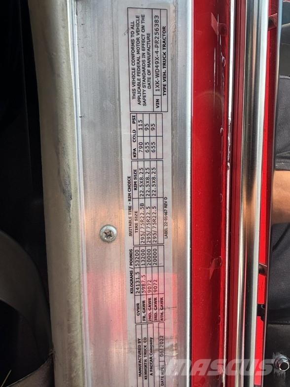Kenworth W900 وحدات الجر