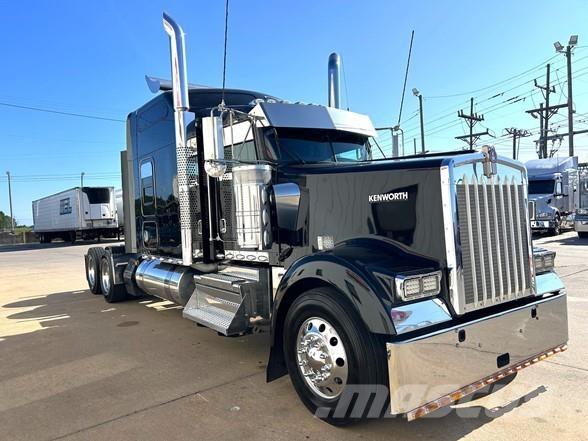 Kenworth W900 وحدات الجر