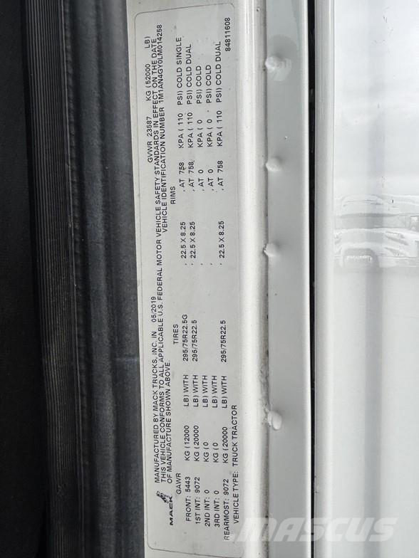 Mack ANTHEM 64T وحدات الجر