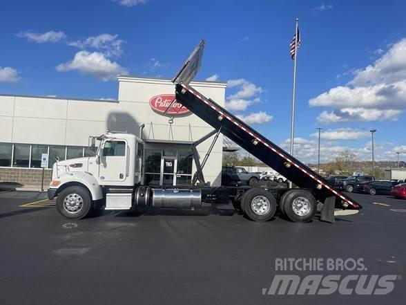 Peterbilt 348 شاحنات قلابة