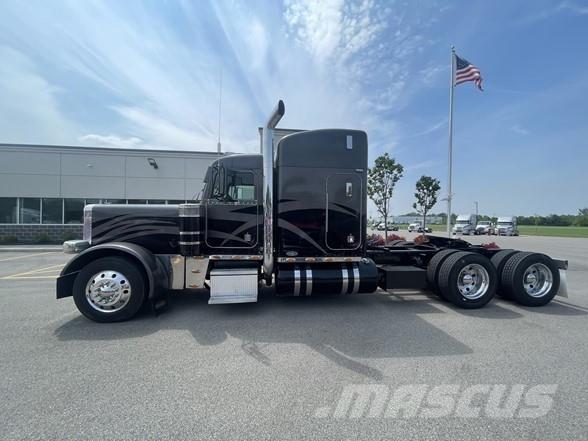 Peterbilt 379 وحدات الجر