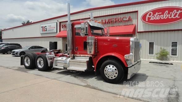 Peterbilt 389 وحدات الجر