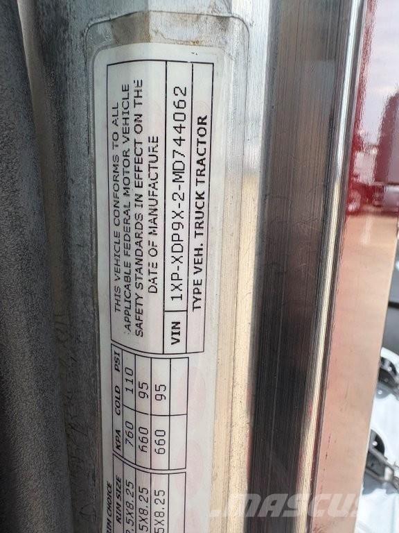 Peterbilt 389 وحدات الجر