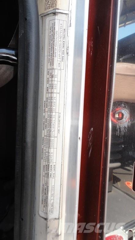 Peterbilt 389 وحدات الجر