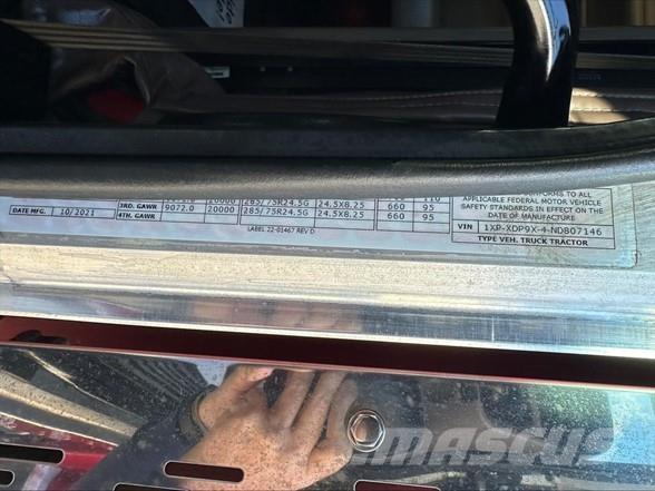 Peterbilt 389 وحدات الجر