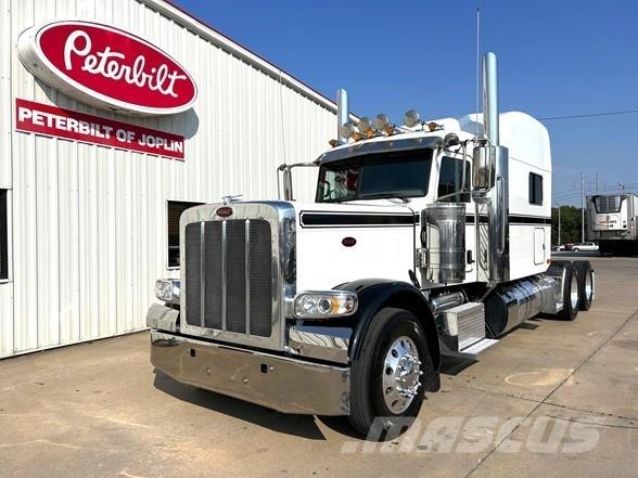 Peterbilt 389 وحدات الجر