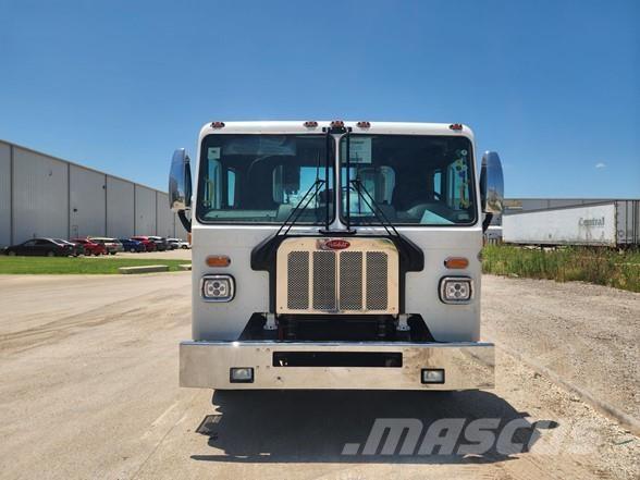 Peterbilt 520 شاحنات المخلفات