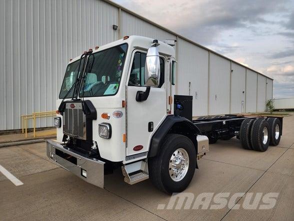 Peterbilt 520 شاحنات المخلفات