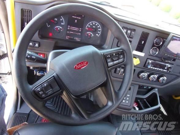 Peterbilt 536 أخرى